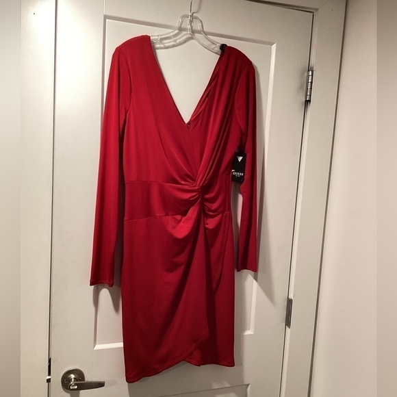 NWT Guess V-Neck Long Sleeve Twist Knot Waist Tulip Hem Sheath Dress Size 12 - Picture 3 of 8